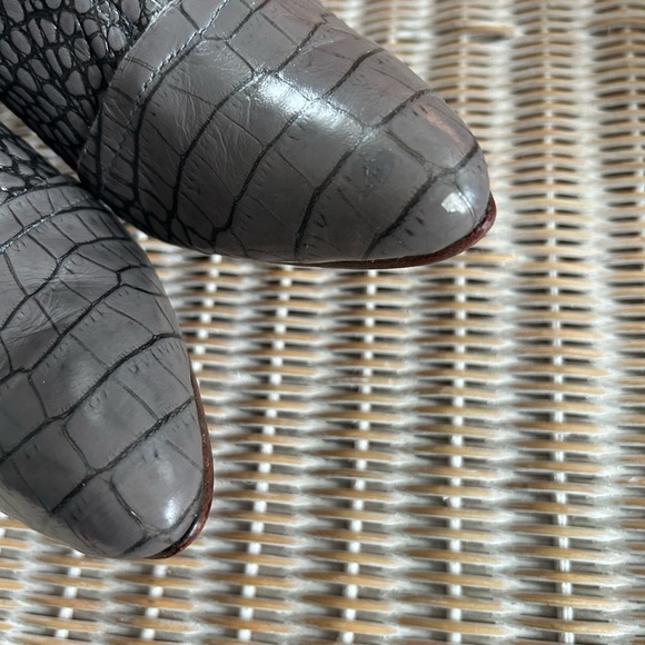 FREEBIRD By Steven Joey Heeled Boots In Stone Croco Leather size 9 - Picture 9 of 14